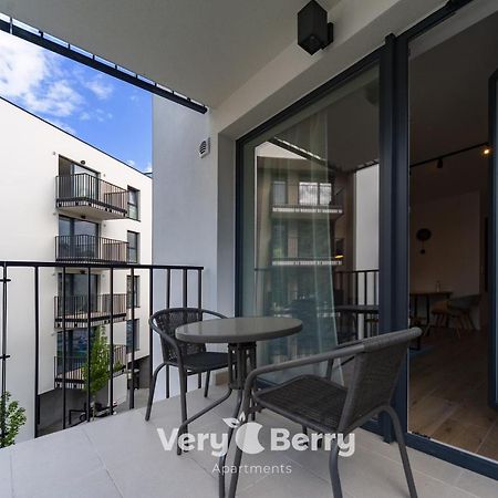 Garbary 104 - Apartament Z Balkonem - Self Check In 24H Poznan Ngoại thất bức ảnh